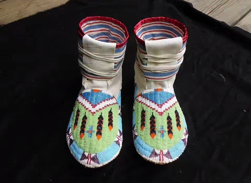 Meadow Feather Highwrap handmade moccasins